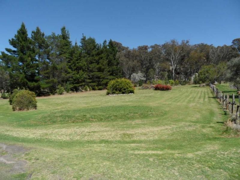 56 Wallangarra Road, Stanthorpe QLD 4380