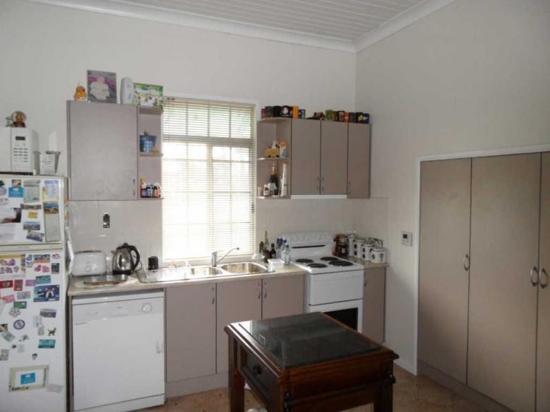 9 Glover Street, Glen Aplin, Stanthorpe QLD 4380