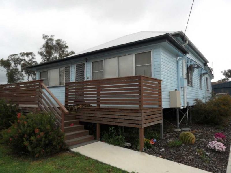 9 Glover Street, Glen Aplin, Stanthorpe QLD 4380