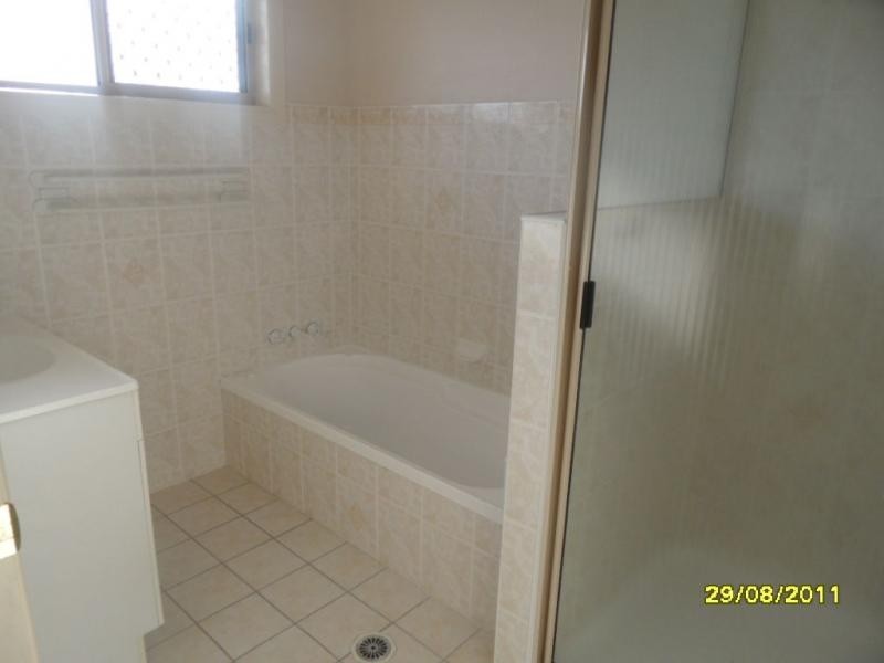 Unit 2/11 Johnson Street, Stanthorpe QLD 4380
