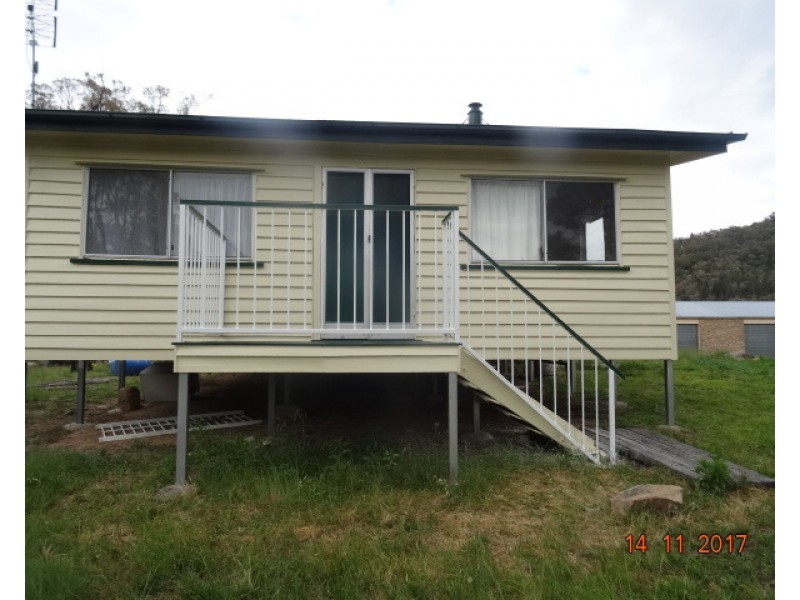 59 Rees Road, Stanthorpe QLD 4380