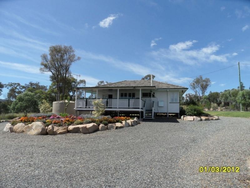 11 Cummerford Road, Glen Aplin, Stanthorpe QLD 4380