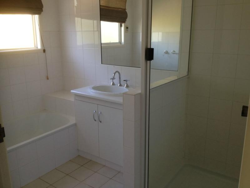 Unit 2/29 Connor Street, Stanthorpe QLD 4380