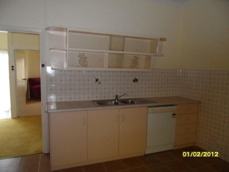 26 Old Warwick Road, Stanthorpe QLD 4380