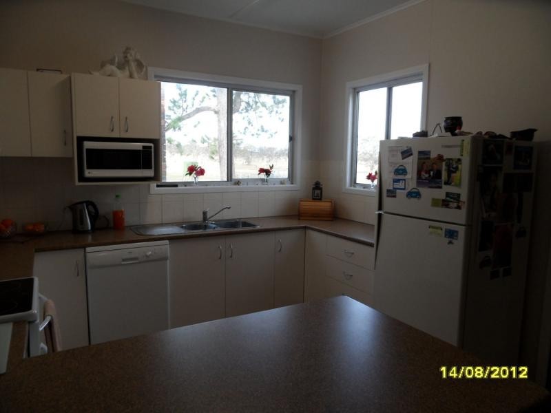 38 Hopgood Lane, The Summit, Stanthorpe QLD 4380