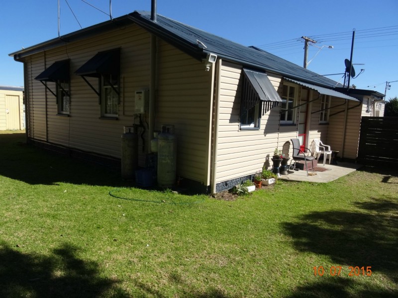 3a/75 High Street, Stanthorpe QLD 4380