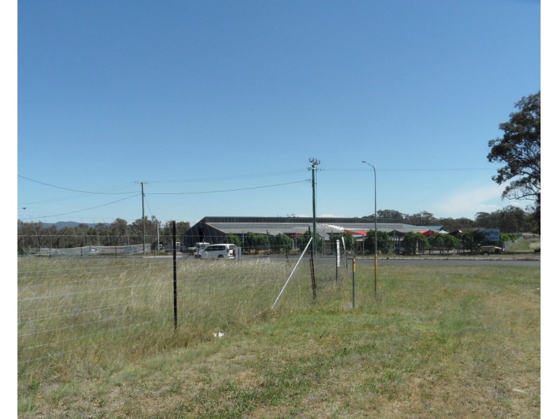 1 Sullivan Drive, Stanthorpe QLD 4380