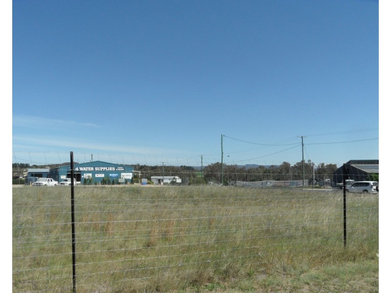 1 Sullivan Drive, Stanthorpe QLD 4380