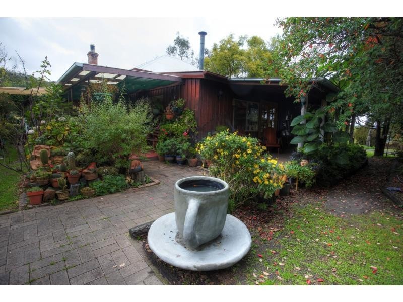 2117 Pyramids Road, Ballandean, Ballandean QLD 4382