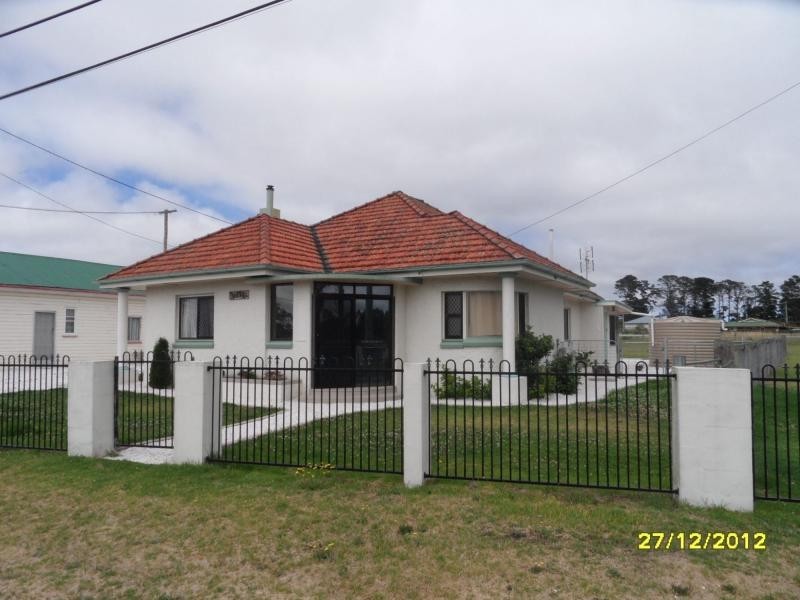 25626 New England Highway, Applethorpe, Stanthorpe QLD 4380