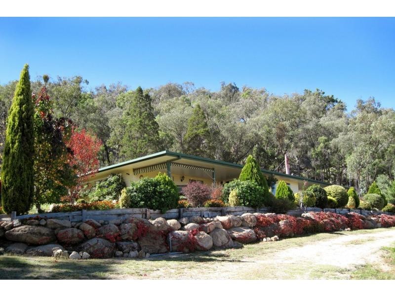 60 Zambelli Road, Stanthorpe QLD 4380