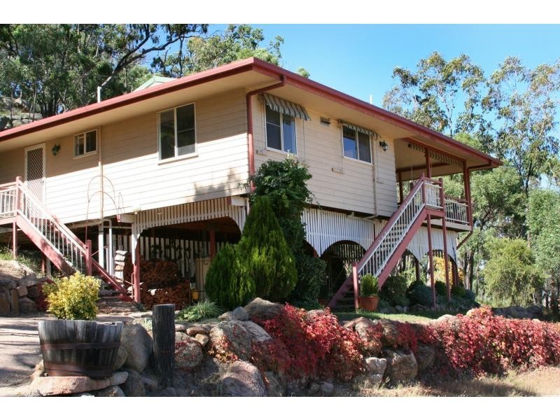 60 Zambelli Road, Stanthorpe QLD 4380