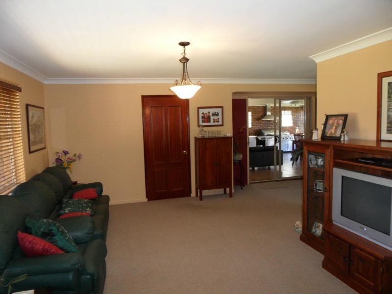 33 Moss Court, Stanthorpe QLD 4380