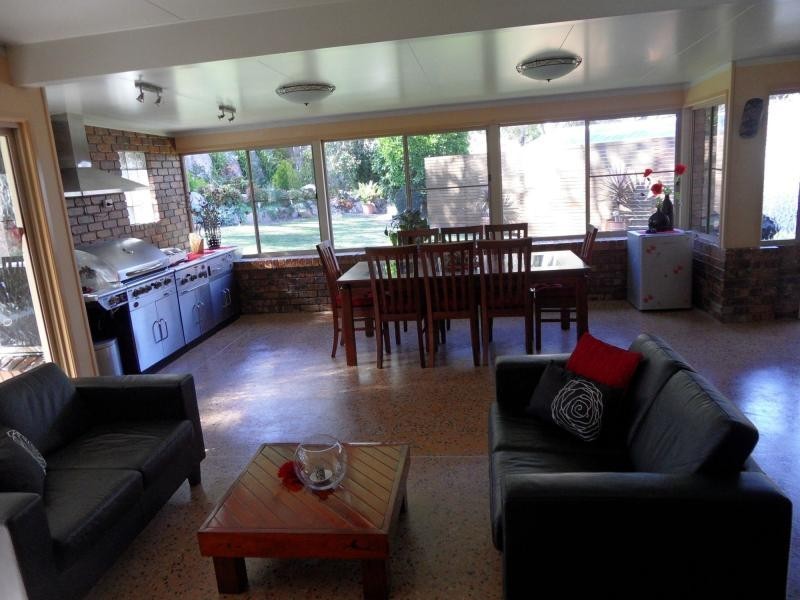 33 Moss Court, Stanthorpe QLD 4380