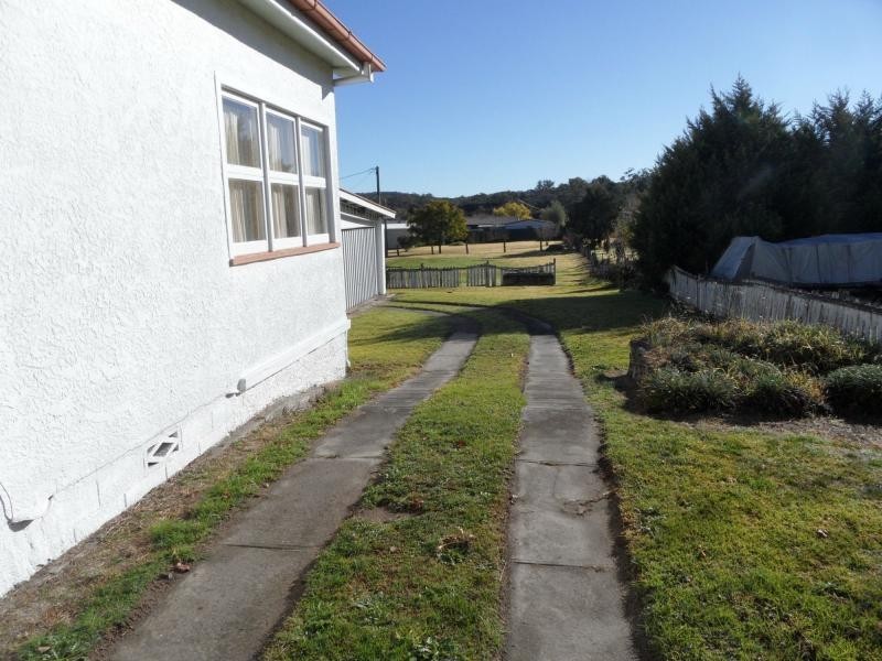 8 Harris Street, Stanthorpe QLD 4380