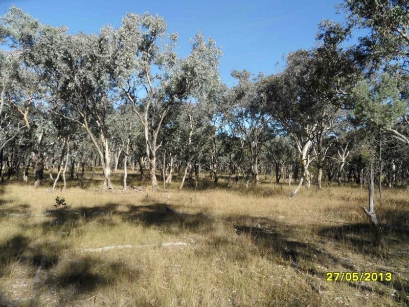 L2 Rabbit Fence Road, Pozieres, Pozieres QLD 4352
