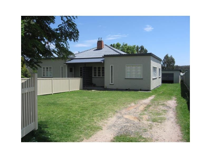 2/12 Harris Street, Stanthorpe QLD 4380