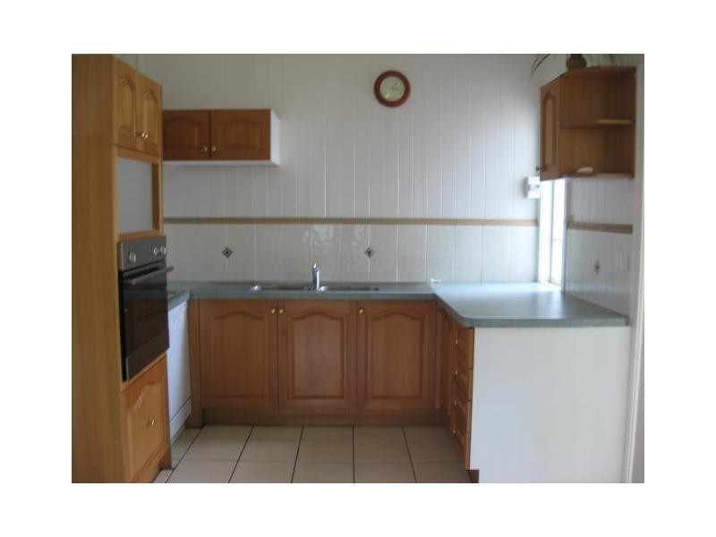 2/12 Harris Street, Stanthorpe QLD 4380