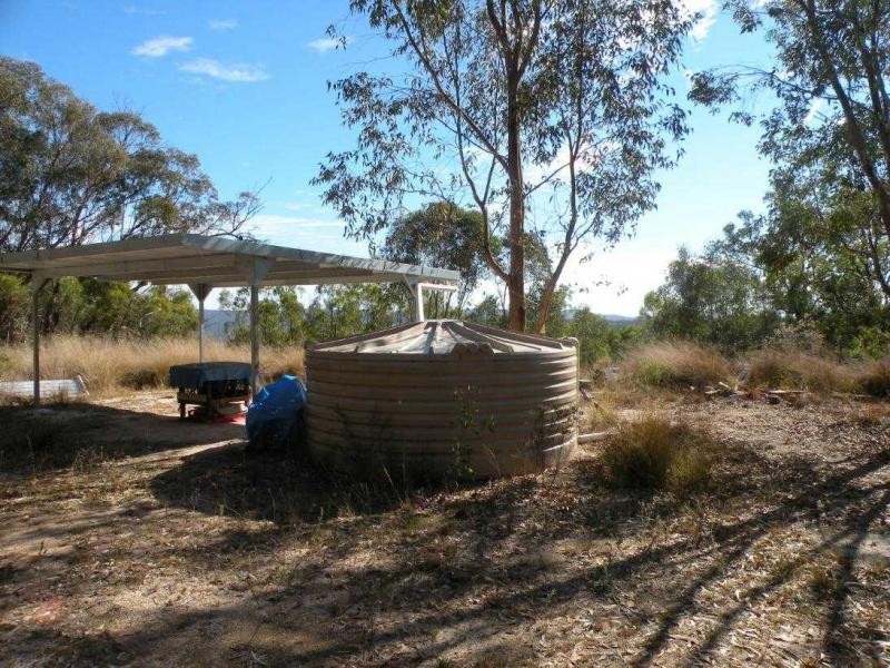 100 Maclean Lane, Ballandean, Stanthorpe QLD 4380
