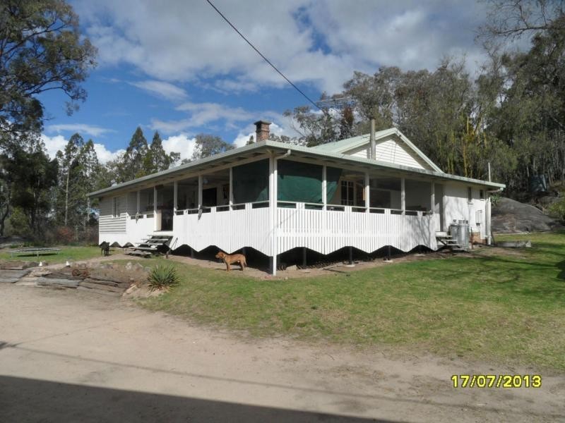 108 Zambelli Road, Ballandean, Stanthorpe QLD 4380
