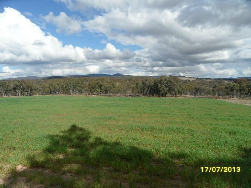 108 Zambelli Road, Ballandean, Stanthorpe QLD 4380