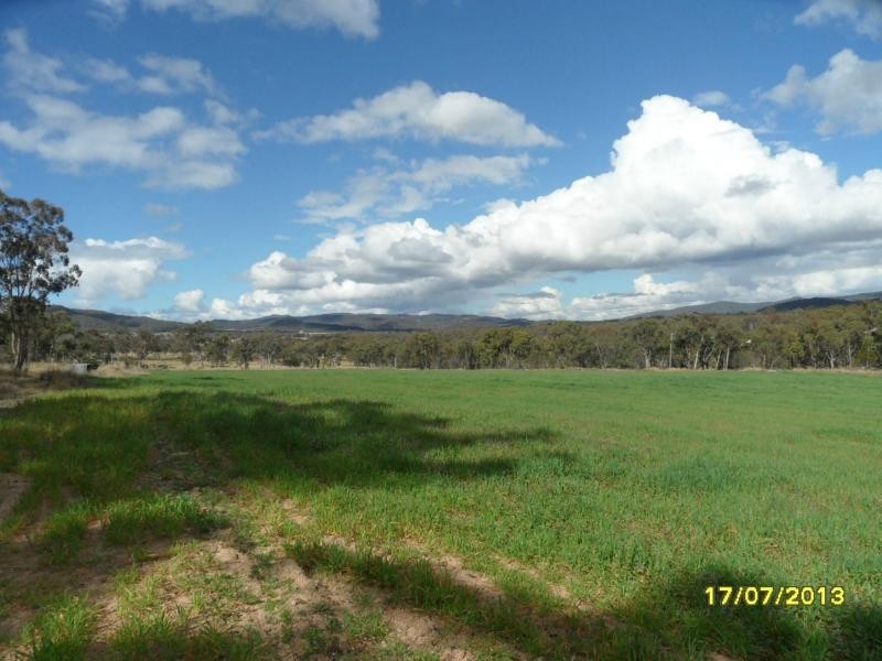 108 Zambelli Road, Ballandean, Stanthorpe QLD 4380