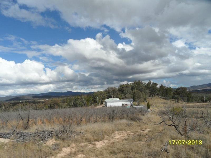 108 Zambelli Road, Ballandean, Stanthorpe QLD 4380