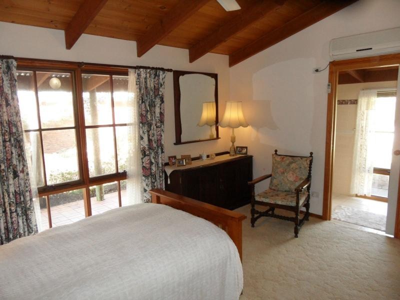 3 Lees Mountain Road, Stanthorpe QLD 4380