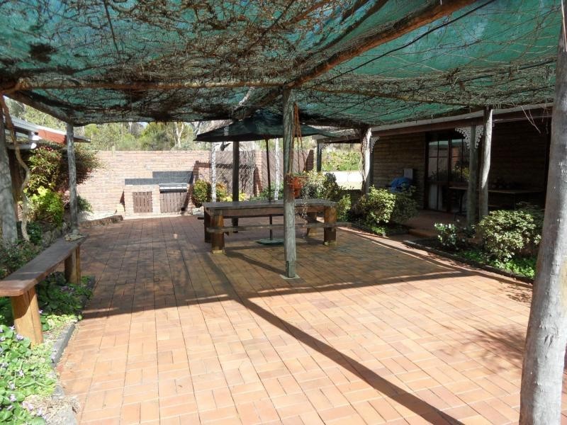 3 Lees Mountain Road, Stanthorpe QLD 4380