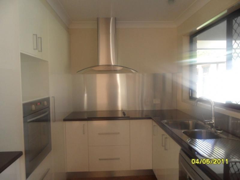 23 Pike Street, Stanthorpe QLD 4380