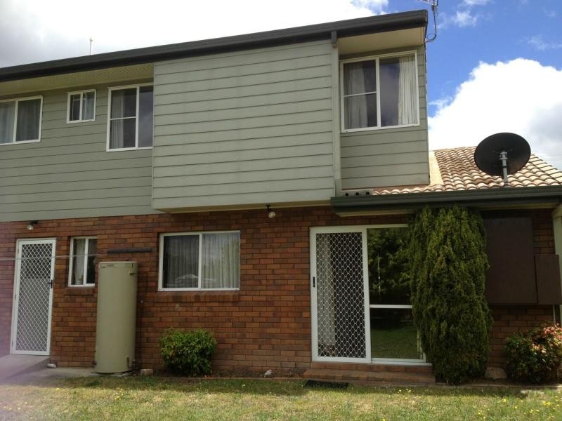 Unit 4/29 Connor Street, Stanthorpe QLD 4380