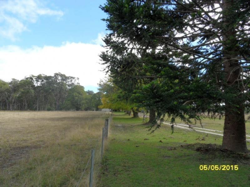 57 Siviter Road, Cottonvale, Stanthorpe QLD 4380