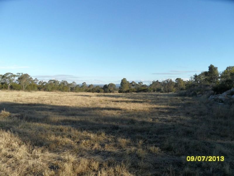100 ELLWOOD Road, APPLETHORPE, Stanthorpe QLD 4380
