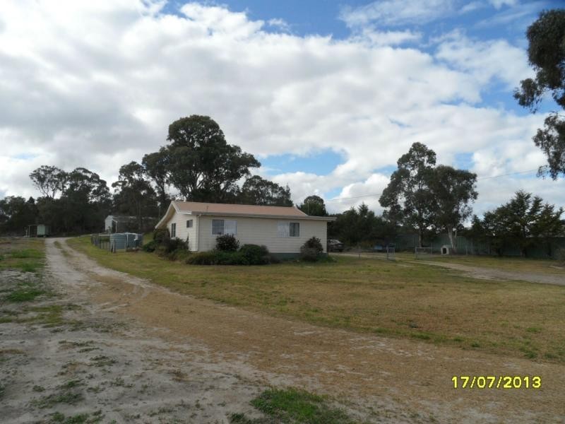 100 ELLWOOD Road, APPLETHORPE, Stanthorpe QLD 4380