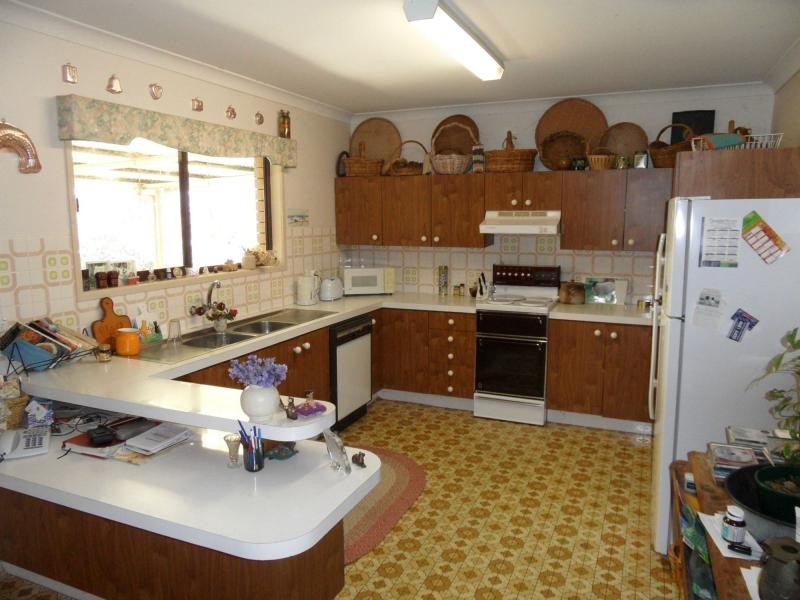 24 Jardine Street, Stanthorpe QLD 4380