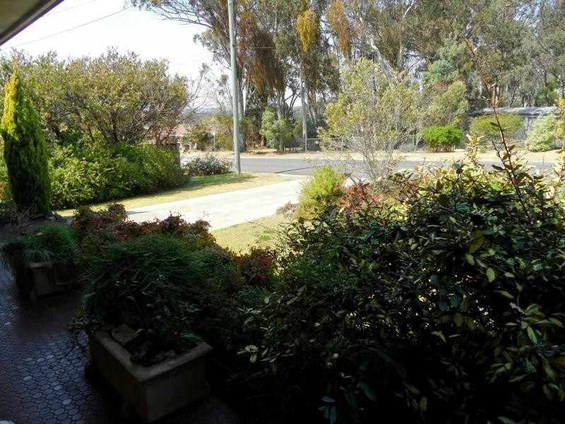 24 Jardine Street, Stanthorpe QLD 4380