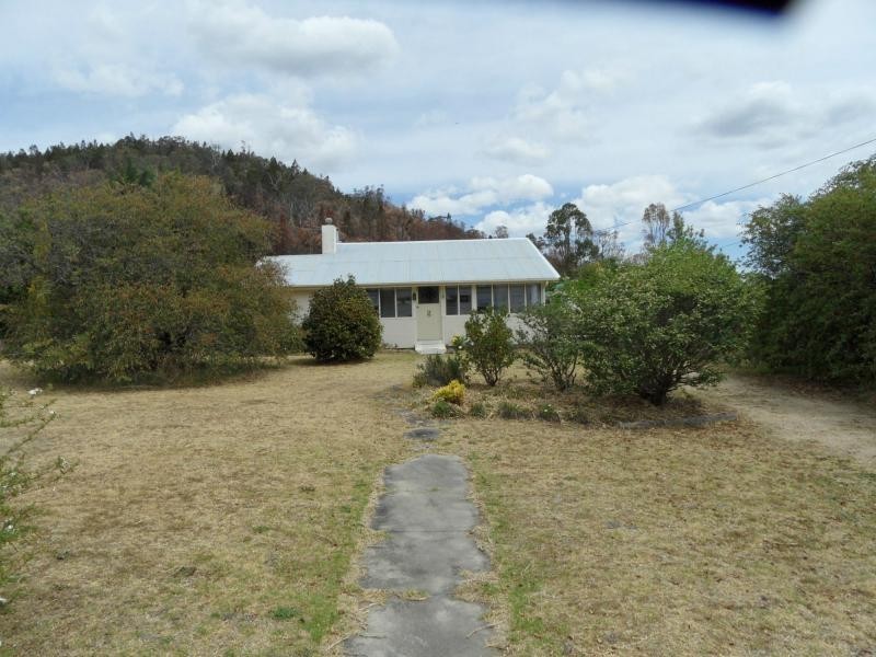 81 Amosfield Road, Stanthorpe QLD 4380