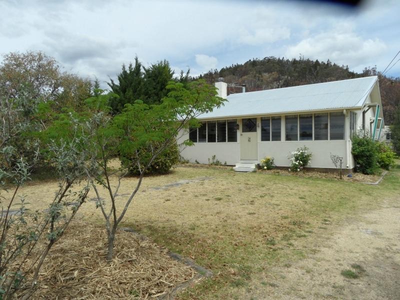 81 Amosfield Road, Stanthorpe QLD 4380