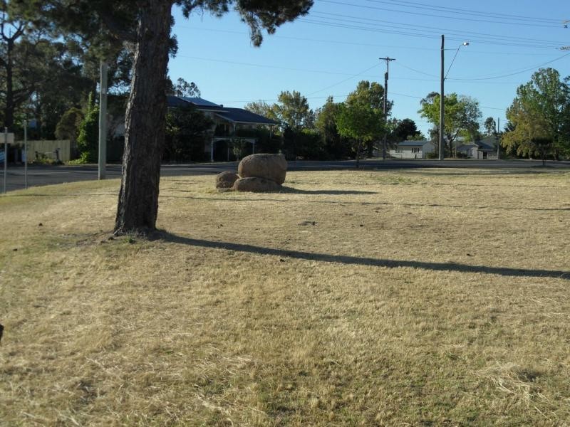 L21 Wallangarra Road, Stanthorpe QLD 4380