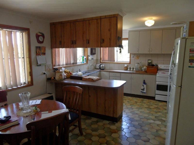 27 Sorrento Road, Dalveen, Stanthorpe QLD 4380