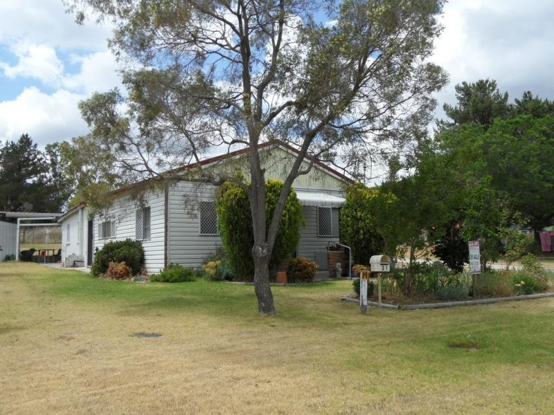 31 Pike Street, Stanthorpe QLD 4380