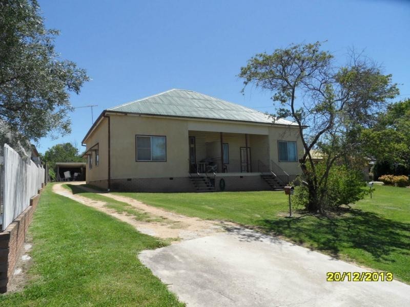 8 Francis Street, Stanthorpe, Stanthorpe QLD 4380