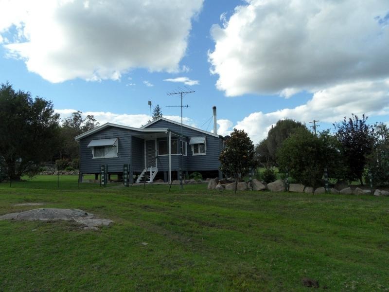 110 Donnelleys Castle Road, Stanthorpe QLD 4380