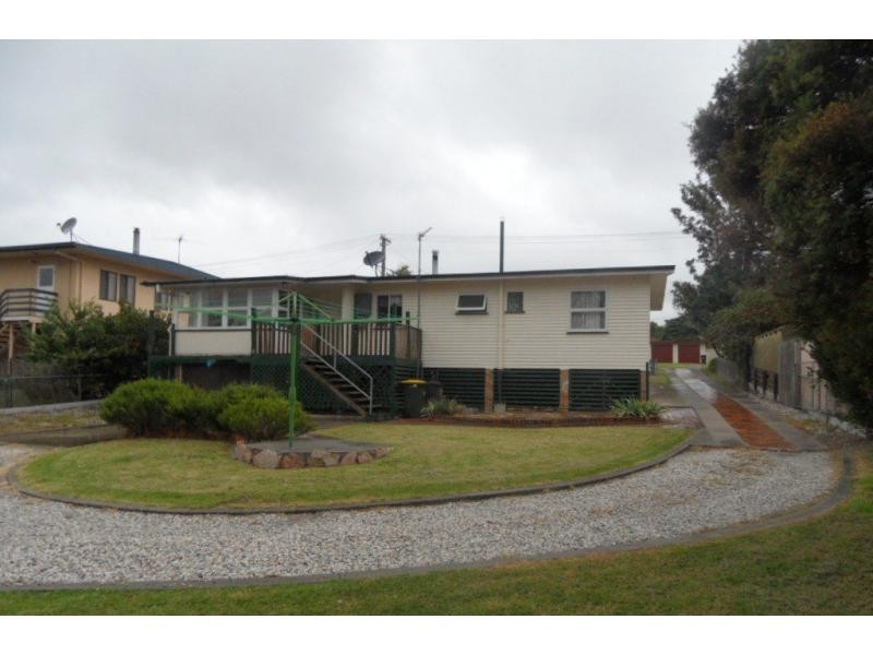8 Greer Street, Stanthorpe QLD 4380