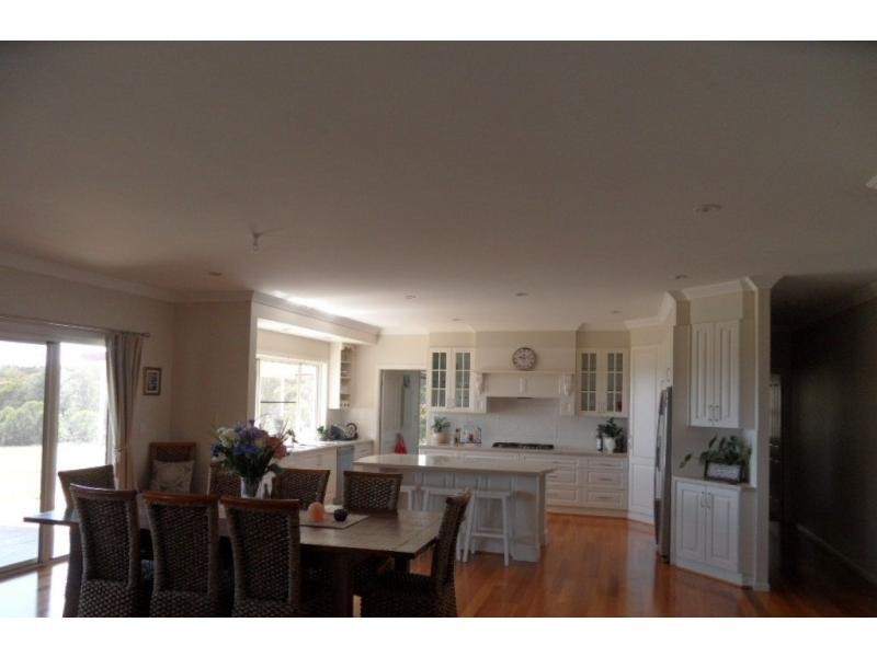 1114 Rabbit Fence Road, Pozieres, Stanthorpe QLD 4380