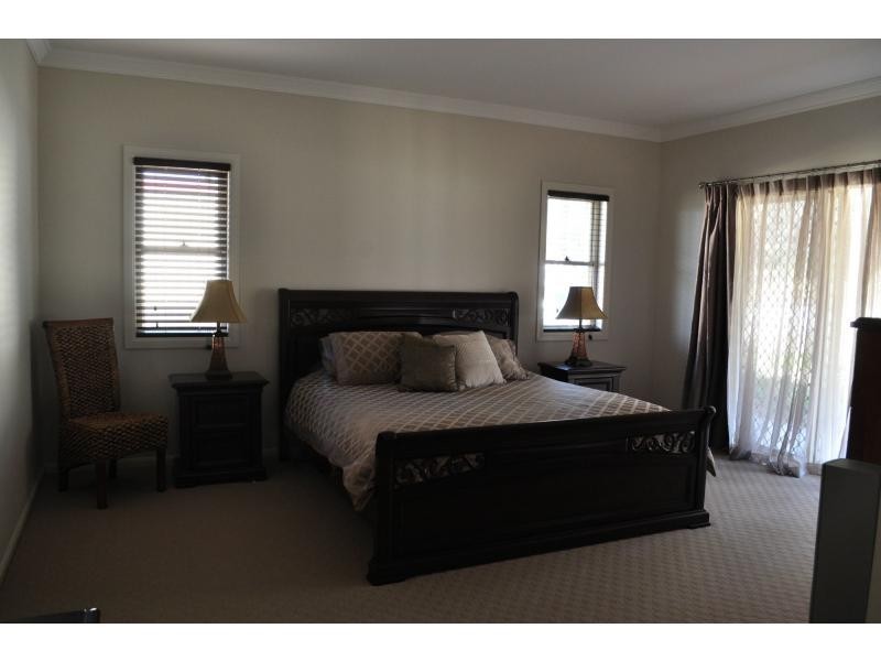 1114 Rabbit Fence Road, Pozieres, Stanthorpe QLD 4380