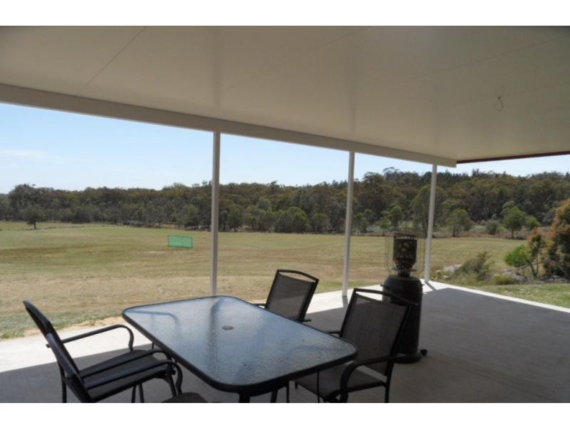 1114 Rabbit Fence Road, Pozieres, Stanthorpe QLD 4380