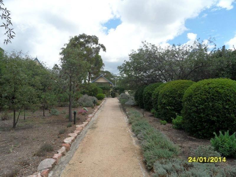 28126 New England Highway, Ballandean, Stanthorpe QLD 4380