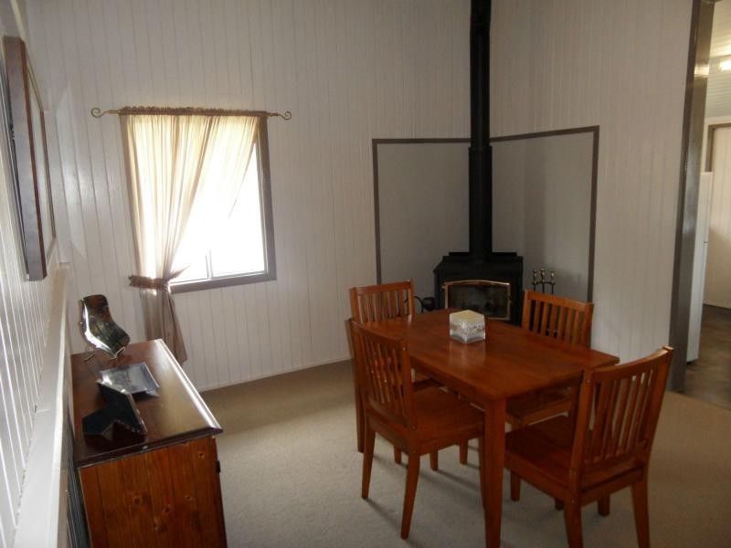 82 Sugarloaf Road, Stanthorpe QLD 4380