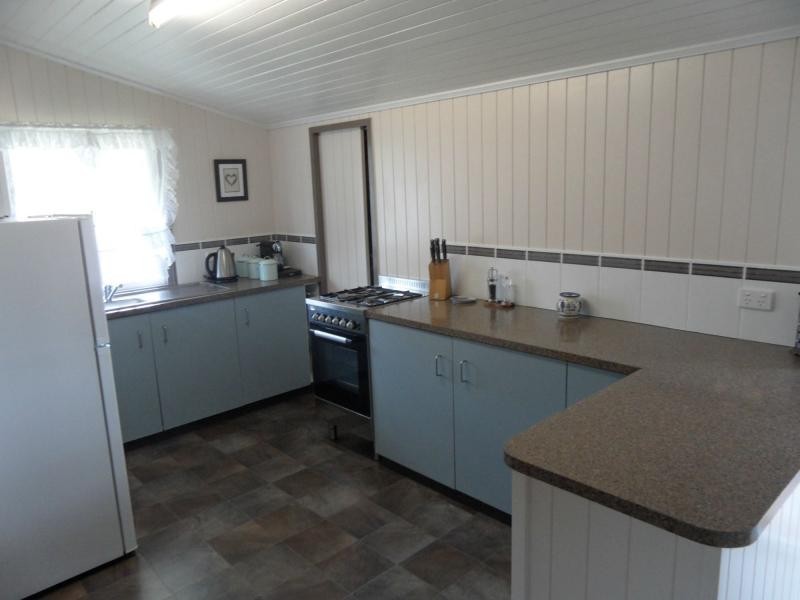 82 Sugarloaf Road, Stanthorpe QLD 4380